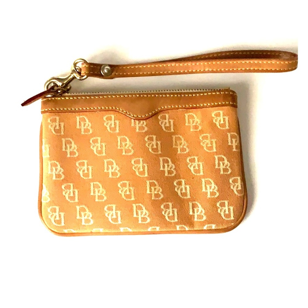 Dooney & Bourke Wrislet